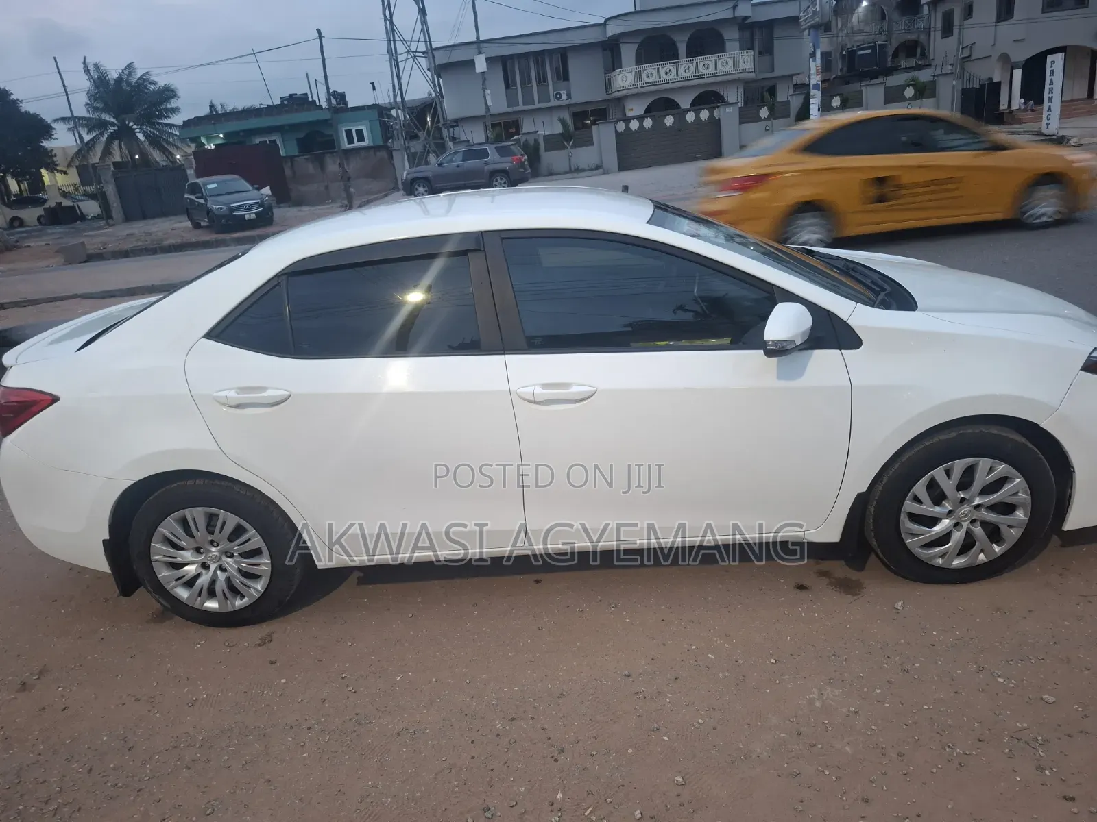 Toyota Corolla 2018 White