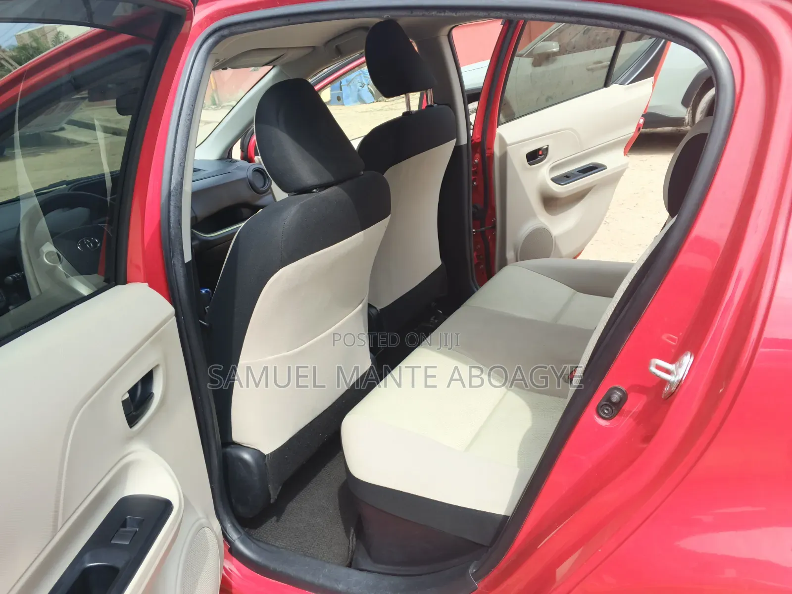 Toyota Aqua 2013 Red