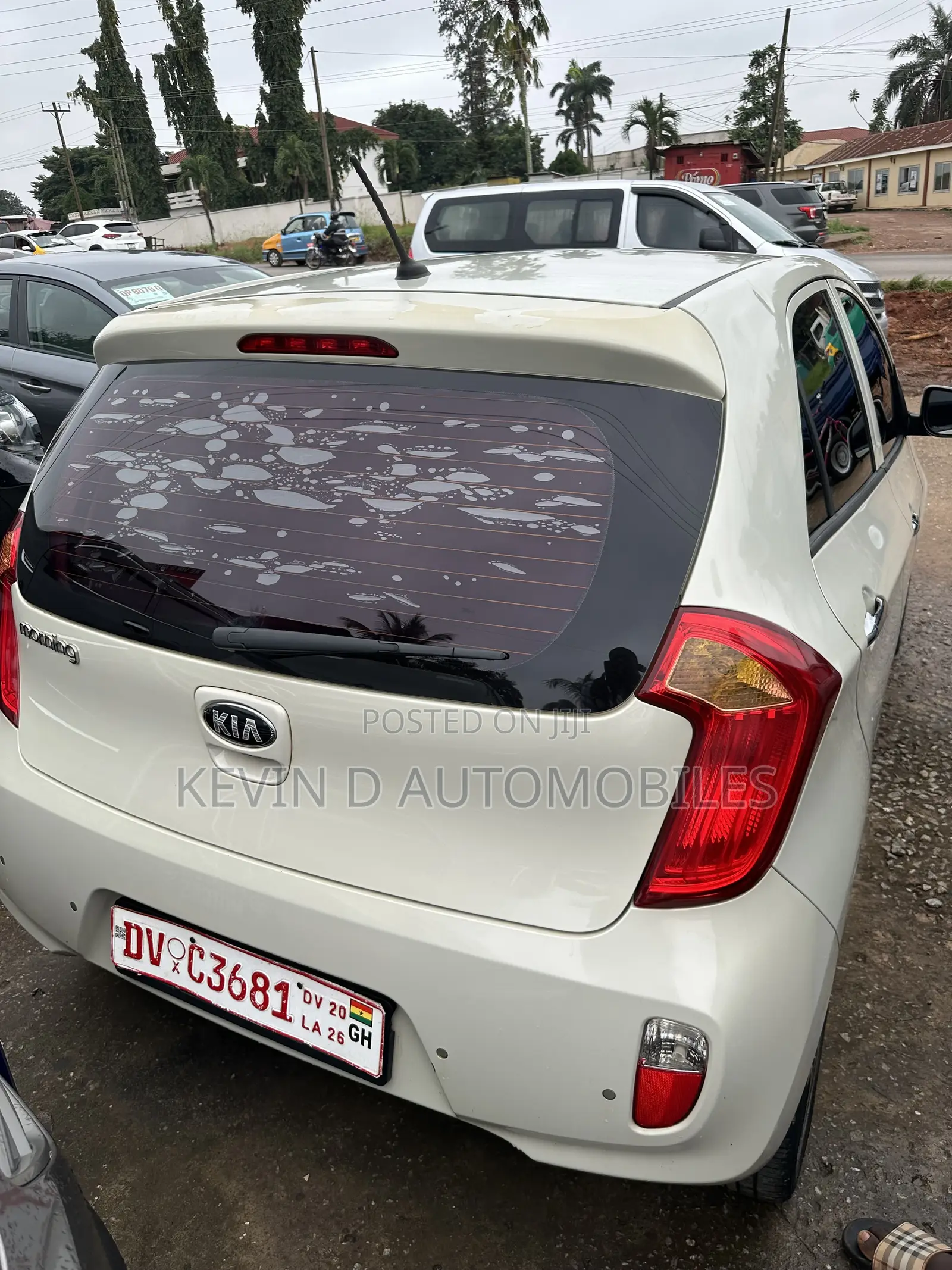 Kia Morning 2013 White
