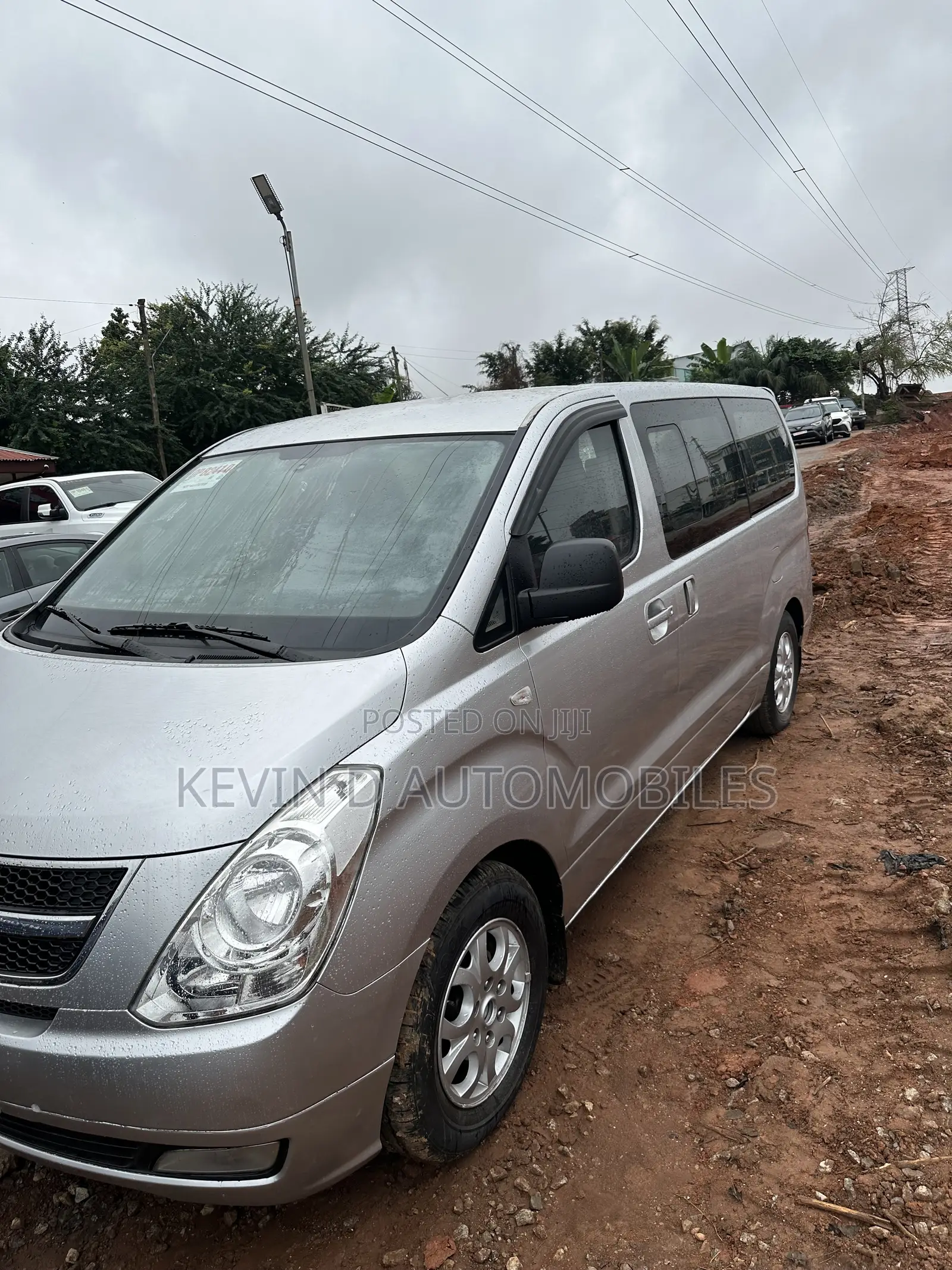 Hyundai Starex 2015 Silver