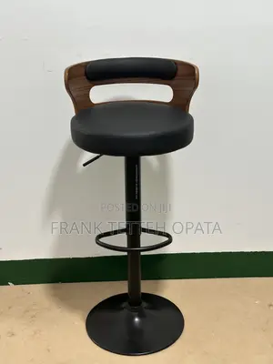 Bar Stool Wooden Handle Swivel