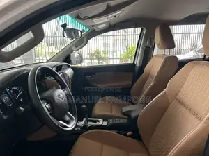Toyota Fortuner 2.4 D AWD 2024 White