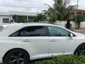 Toyota Venza XLE 2014