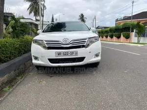 Toyota Venza XLE 2014