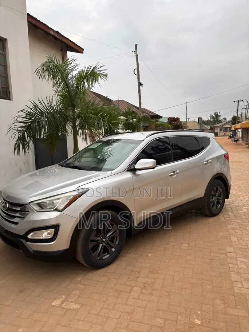 Hyundai Santa Fe 2017 Silver