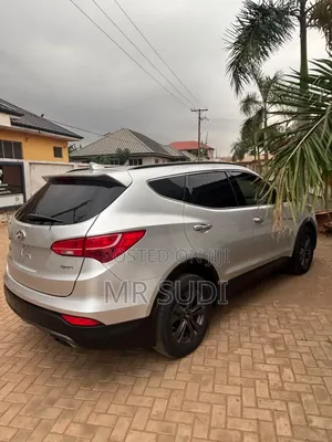 Hyundai Santa Fe 2017 Silver
