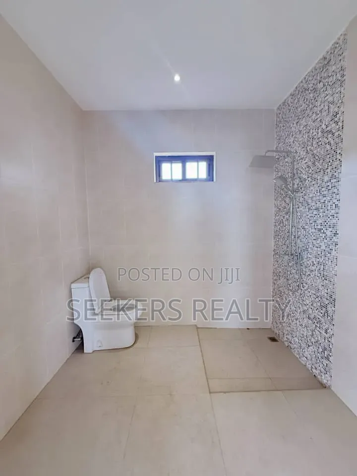 3bdrm House in Seekers Realty, Lincoln School Area for rent