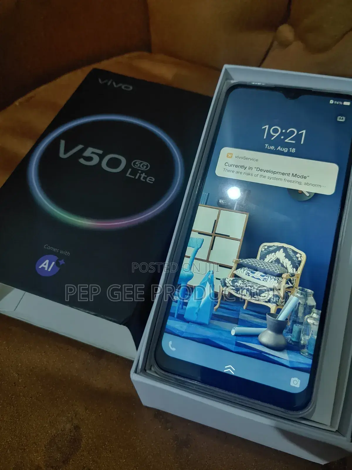 New Vivo V50 Lite 5G 512 GB Gold