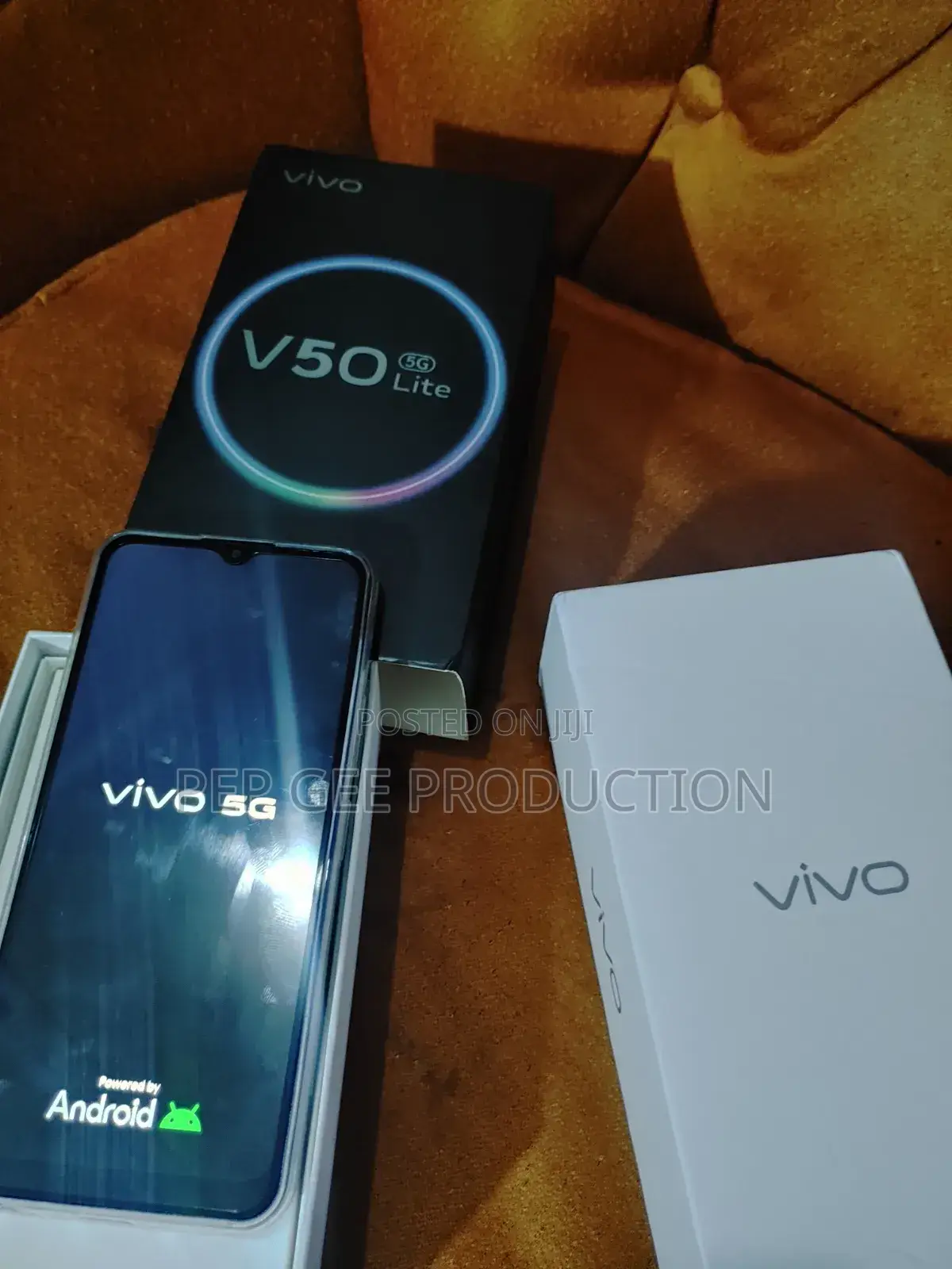 New Vivo V50 Lite 5G 512 GB Gold