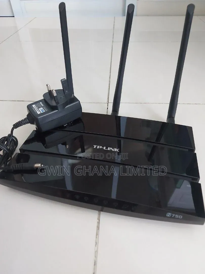 TP-Link TL-WDR4300 Wireless-N750 Dual Band Gigabit Router