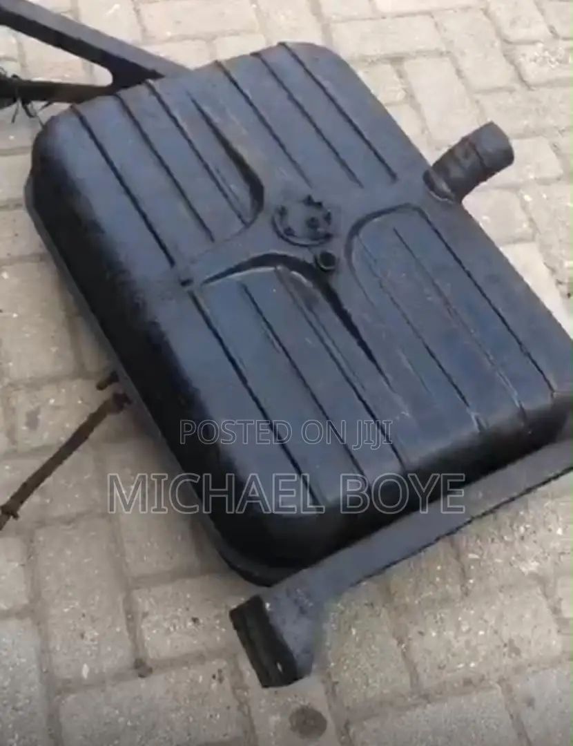 Benz Fuel Tank