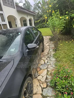 Toyota Corolla 2015 Black