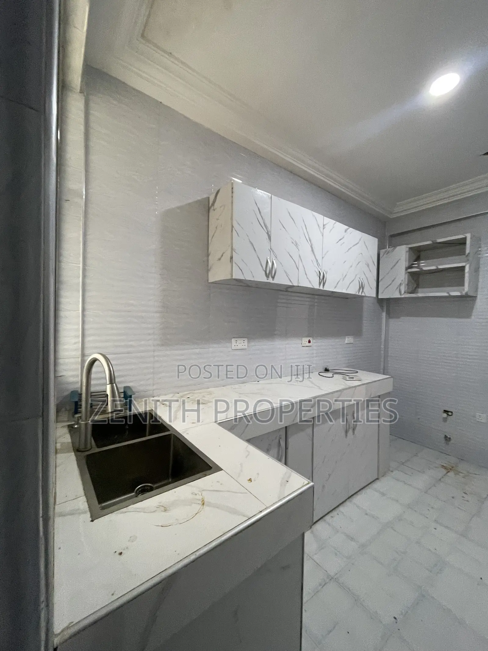 1bdrm Apartment in Zenith Realty, Dansoman for rent