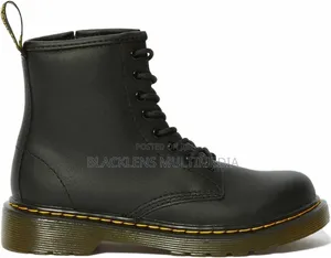 Dr. Martens Delaney Kids