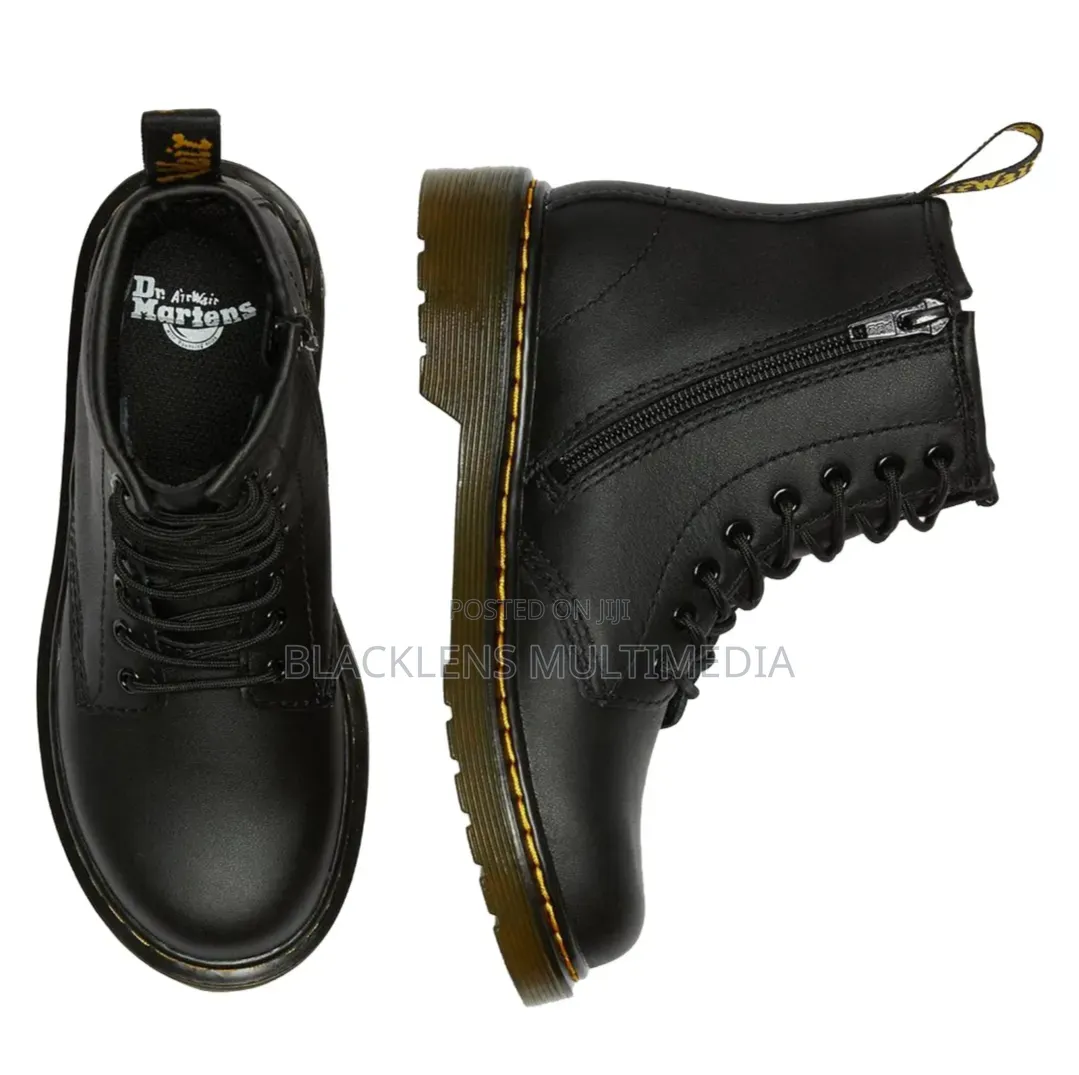 Dr. Martens Delaney Kids