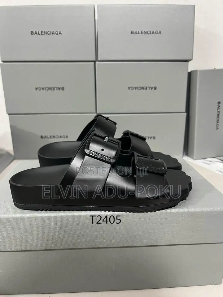 Balenciaga Sunday Sandal | Black