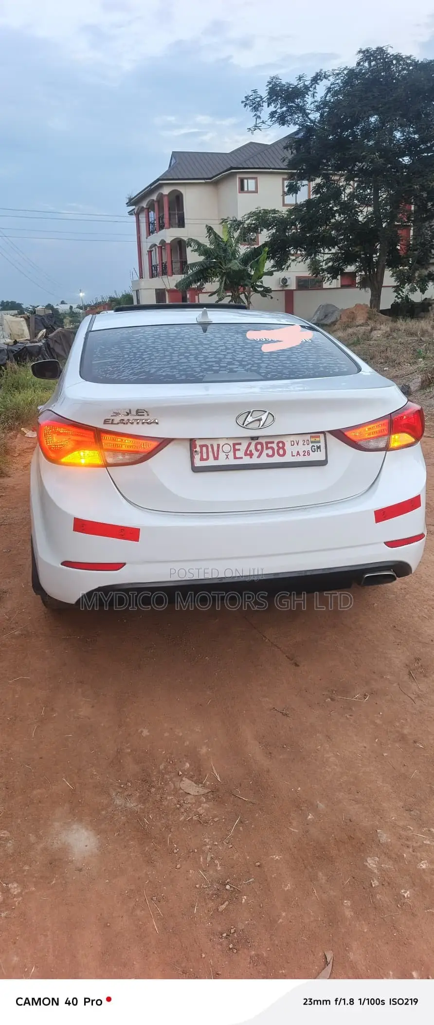 Hyundai Elantra SE 4dr Sedan (1.8L 4cyl 6A) 2015 White
