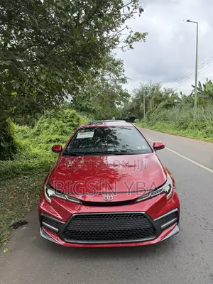 Toyota Corolla XSE 2022 Red