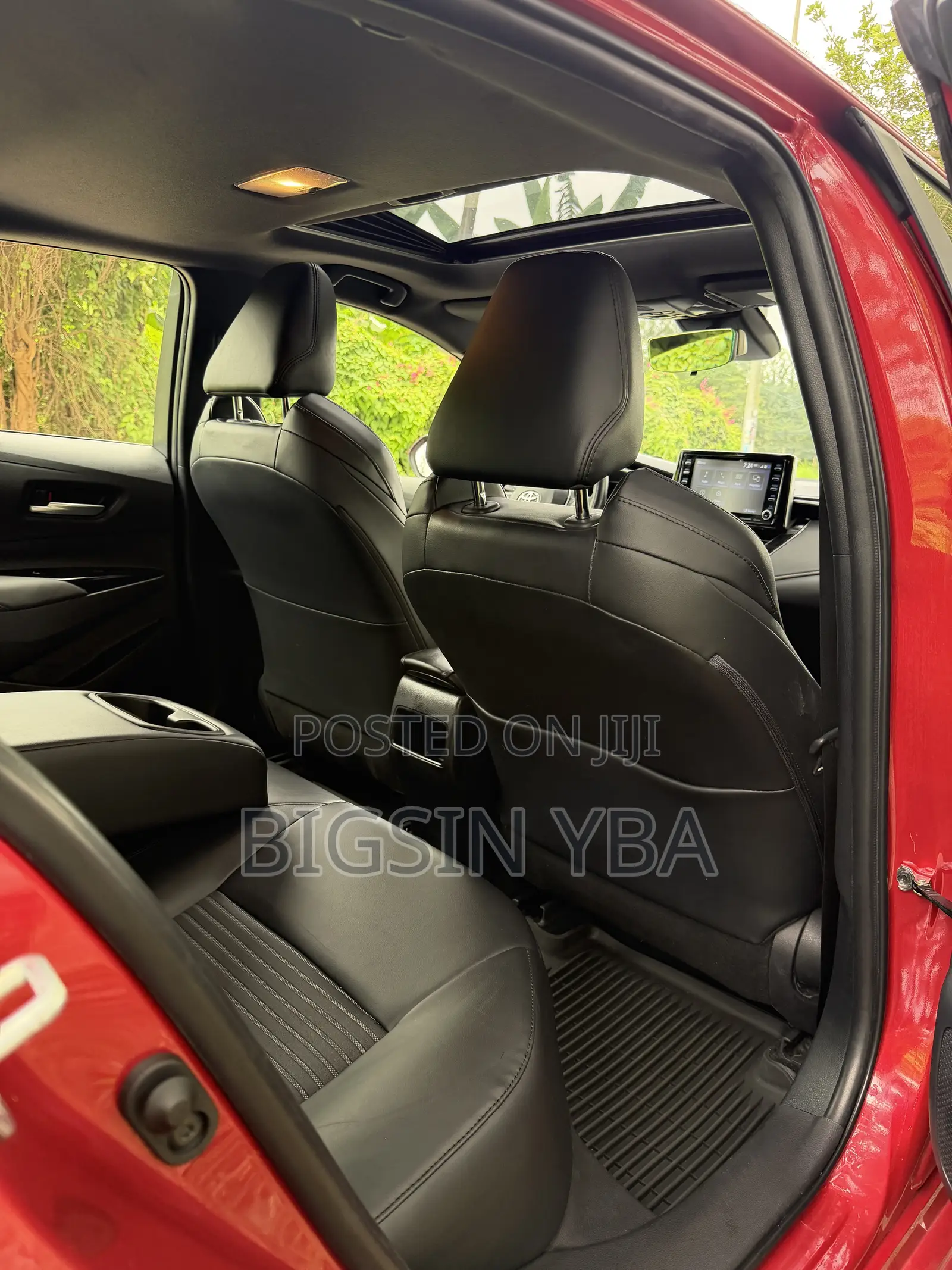Toyota Corolla XSE 2022 Red