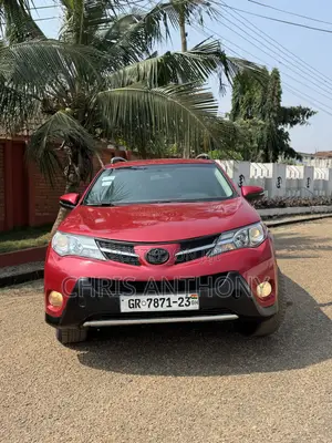 Toyota RAV4 2016 Red