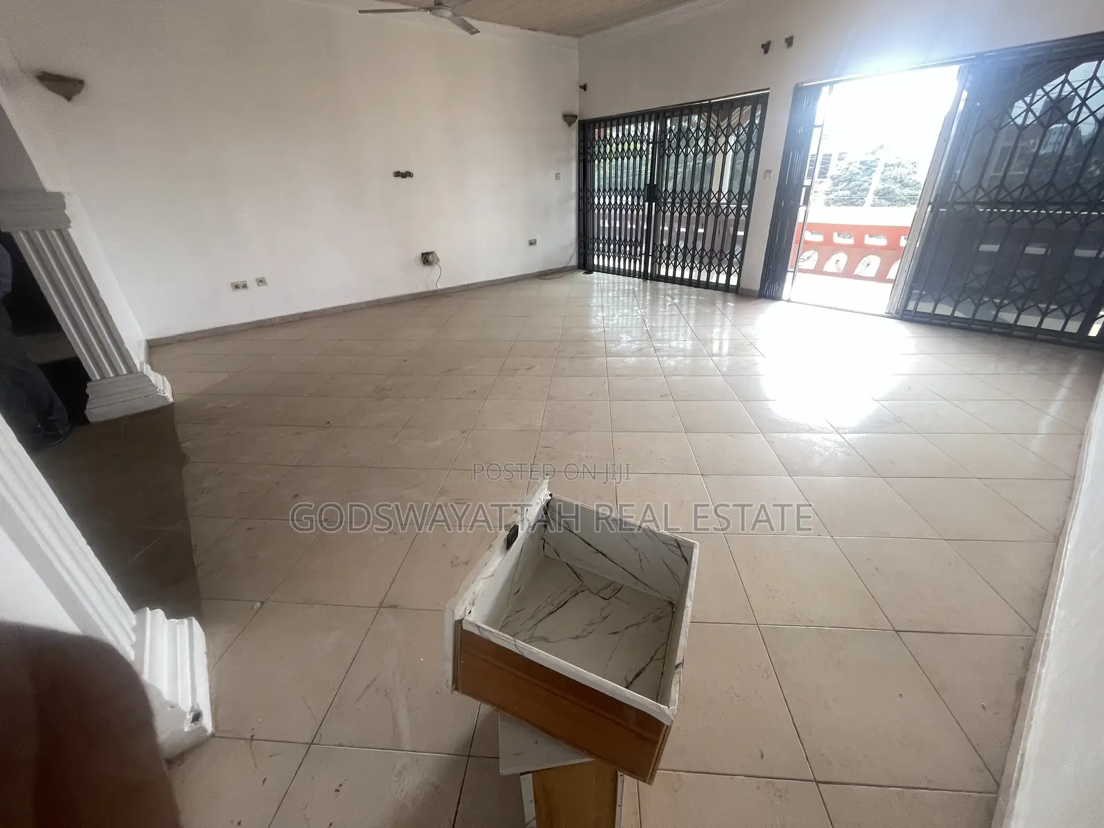 5bdrm Apartment in East Legon, Adjiriganor for rent