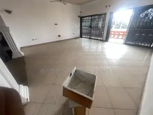 5bdrm Apartment in East Legon, Adjiriganor for rent