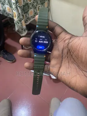 Samsung Galaxy Watch 4 Classic (LYNA)