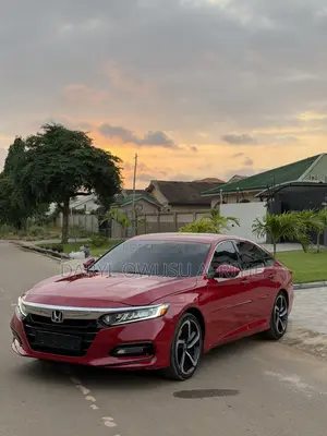 Honda Accord Sport (2.0L 4cyl Turbo 10A) 2019 Red