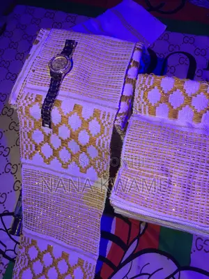Kente Plug Nwentoma