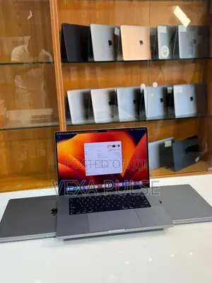 Laptop Apple MacBook Pro 2021 M1 16GB Apple M1 Pro SSD 1T