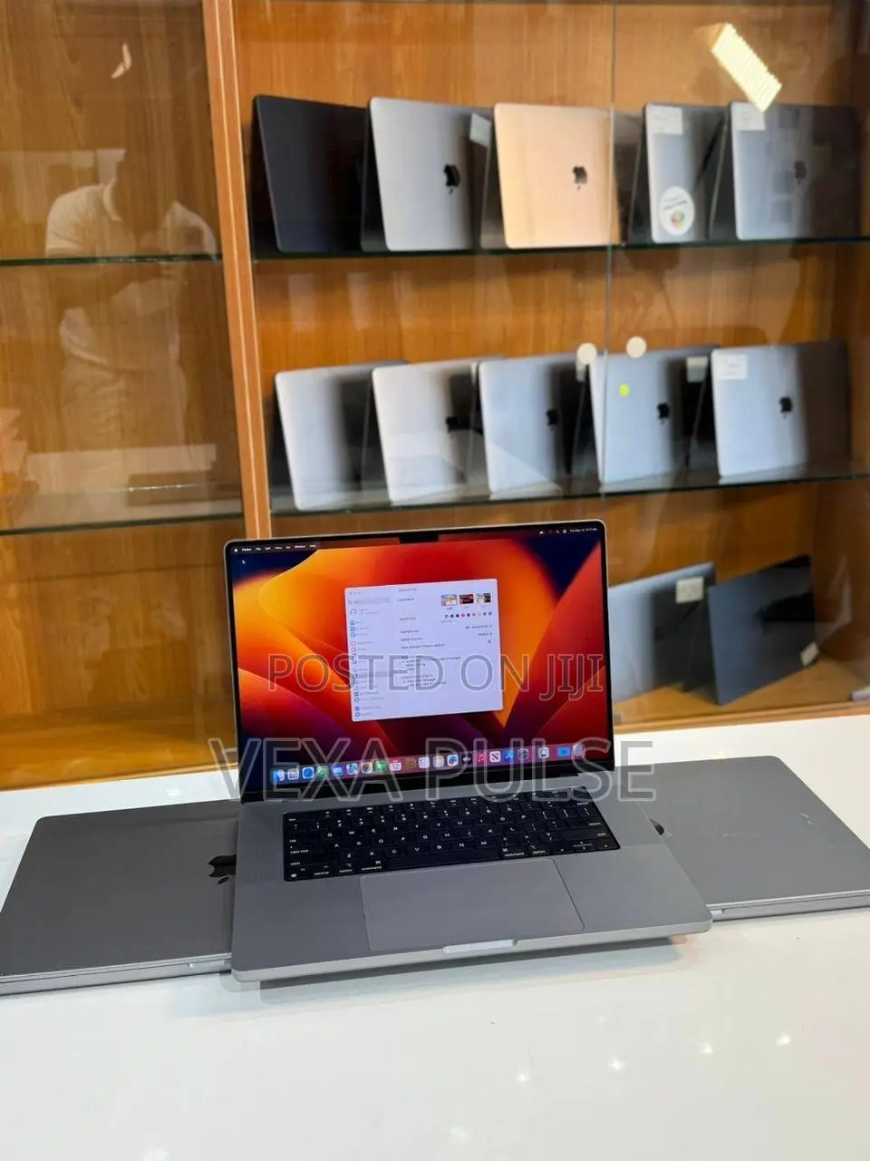 Laptop Apple MacBook Pro 2021 M1 16GB Apple M1 Pro SSD 1T