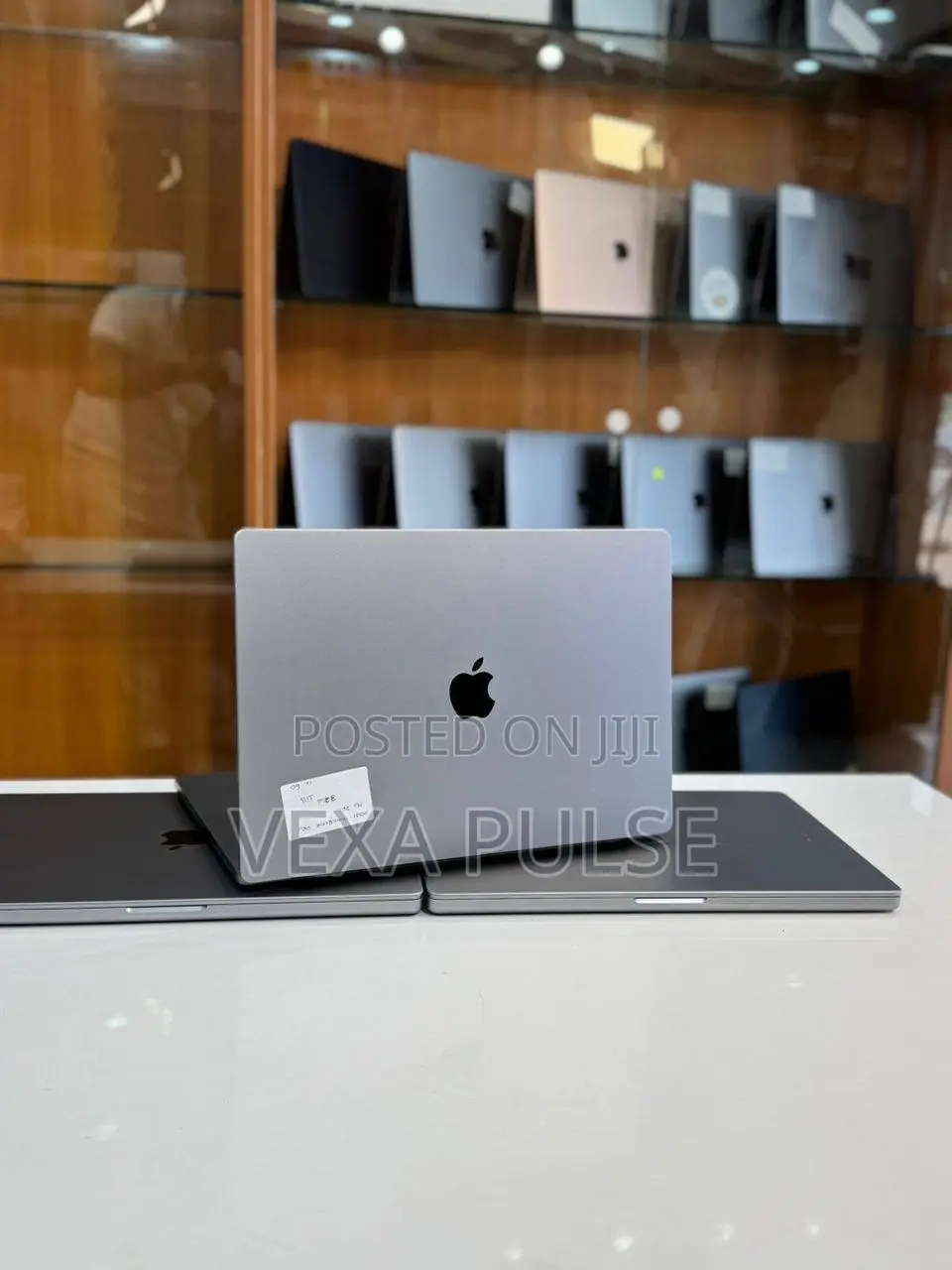Laptop Apple MacBook Pro 2021 M1 16GB Apple M1 Pro SSD 1T