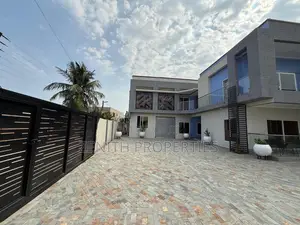 Furnished 2bdrm Apartment in Zenith Realty, Boundary Road Area for rent