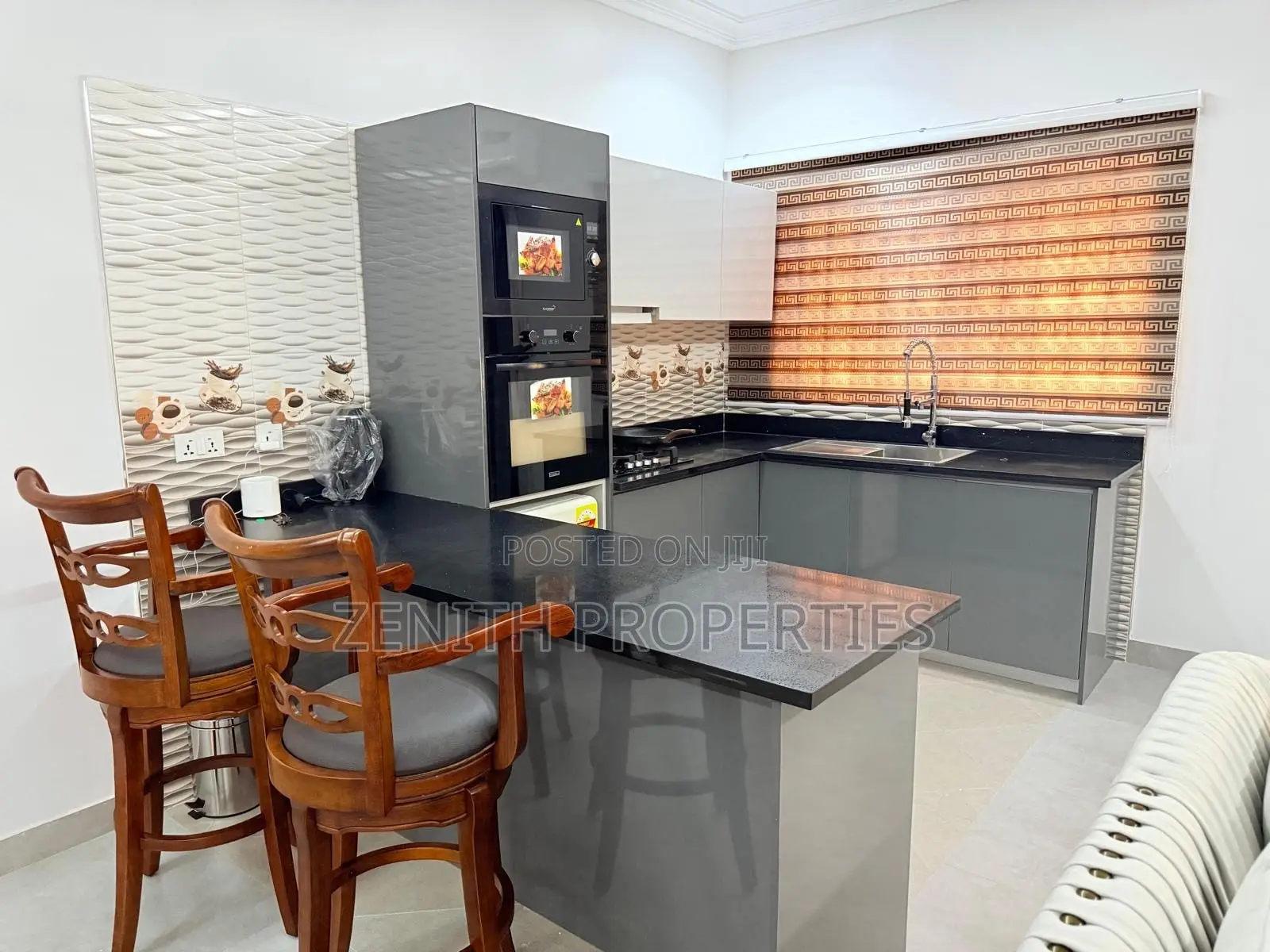 Furnished 2bdrm Apartment in Zenith Realty, Boundary Road Area for rent