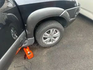 Electric Car Jack 5tons 12v Portable Hydraulic Jack