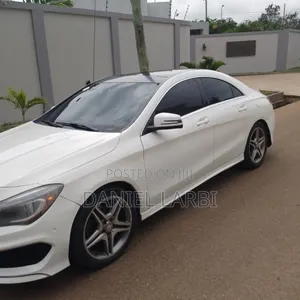 Mercedes-Benz CLA-Class 2016 Off white