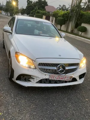 Mercedes-Benz C300 2016 White