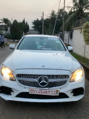 Mercedes-Benz C300 2016 White
