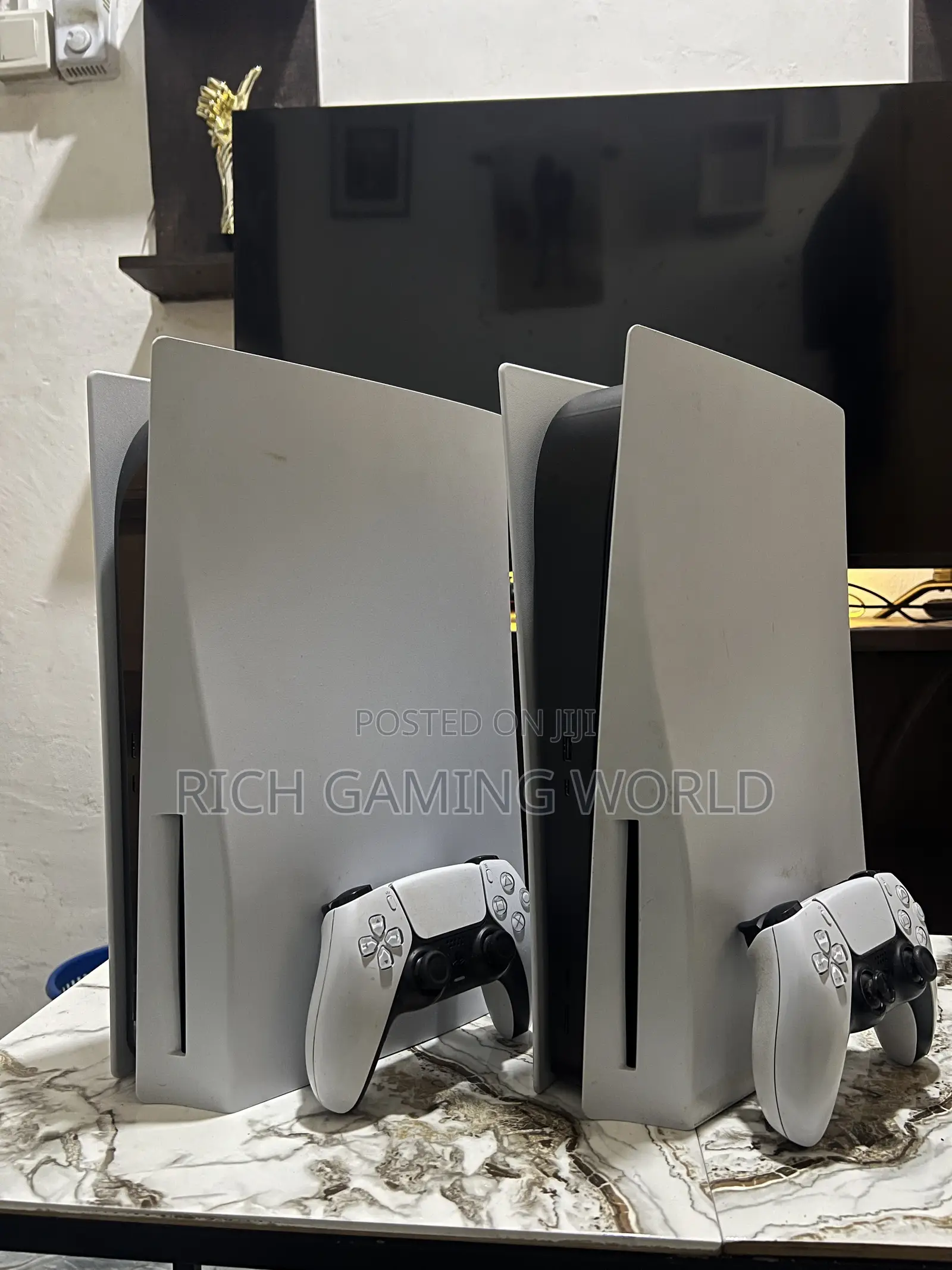 PS3 PS4 PS4 Console With Games. Contact for Actual Price