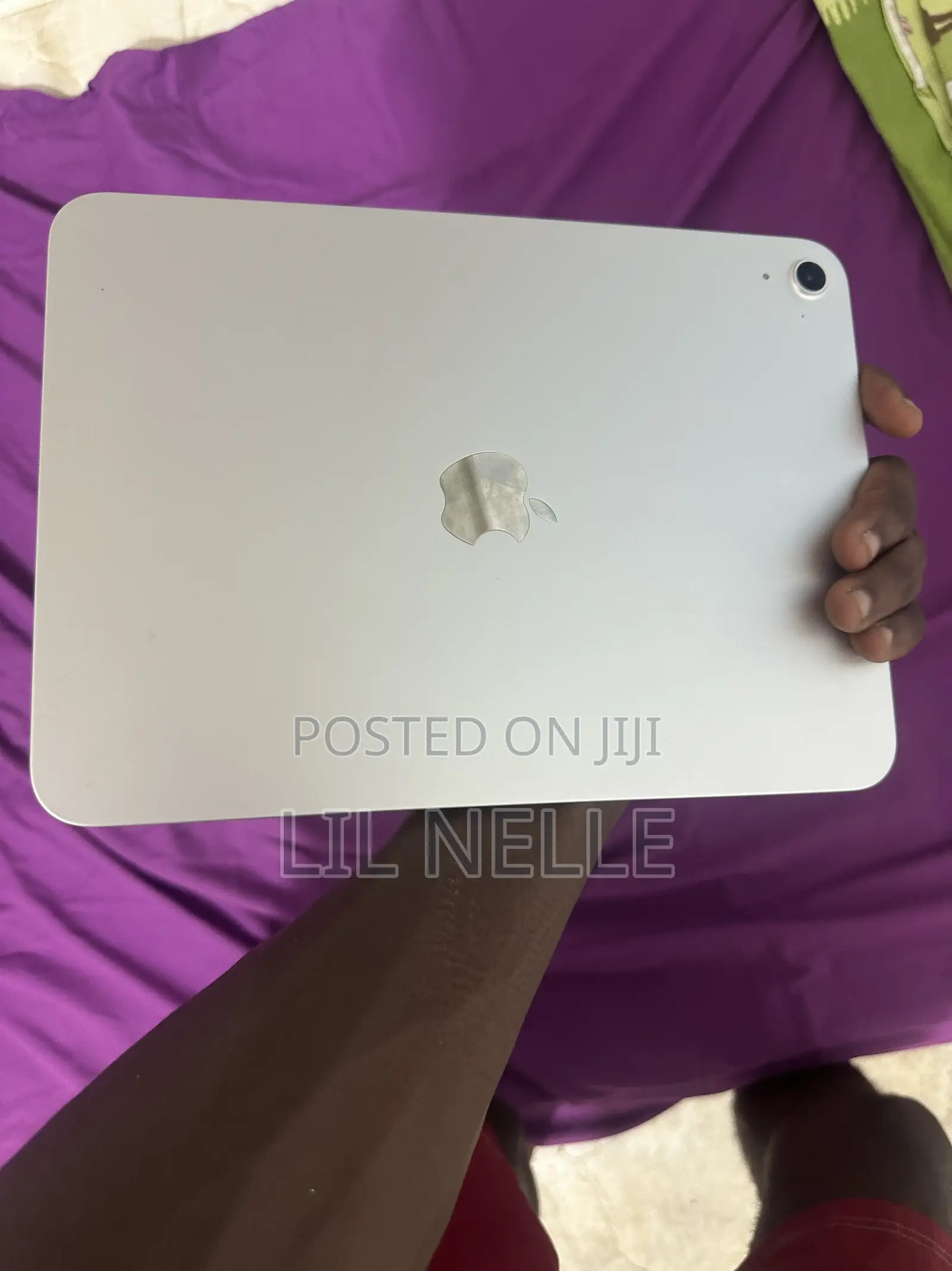 Apple iPad (2025) 128 GB Silver