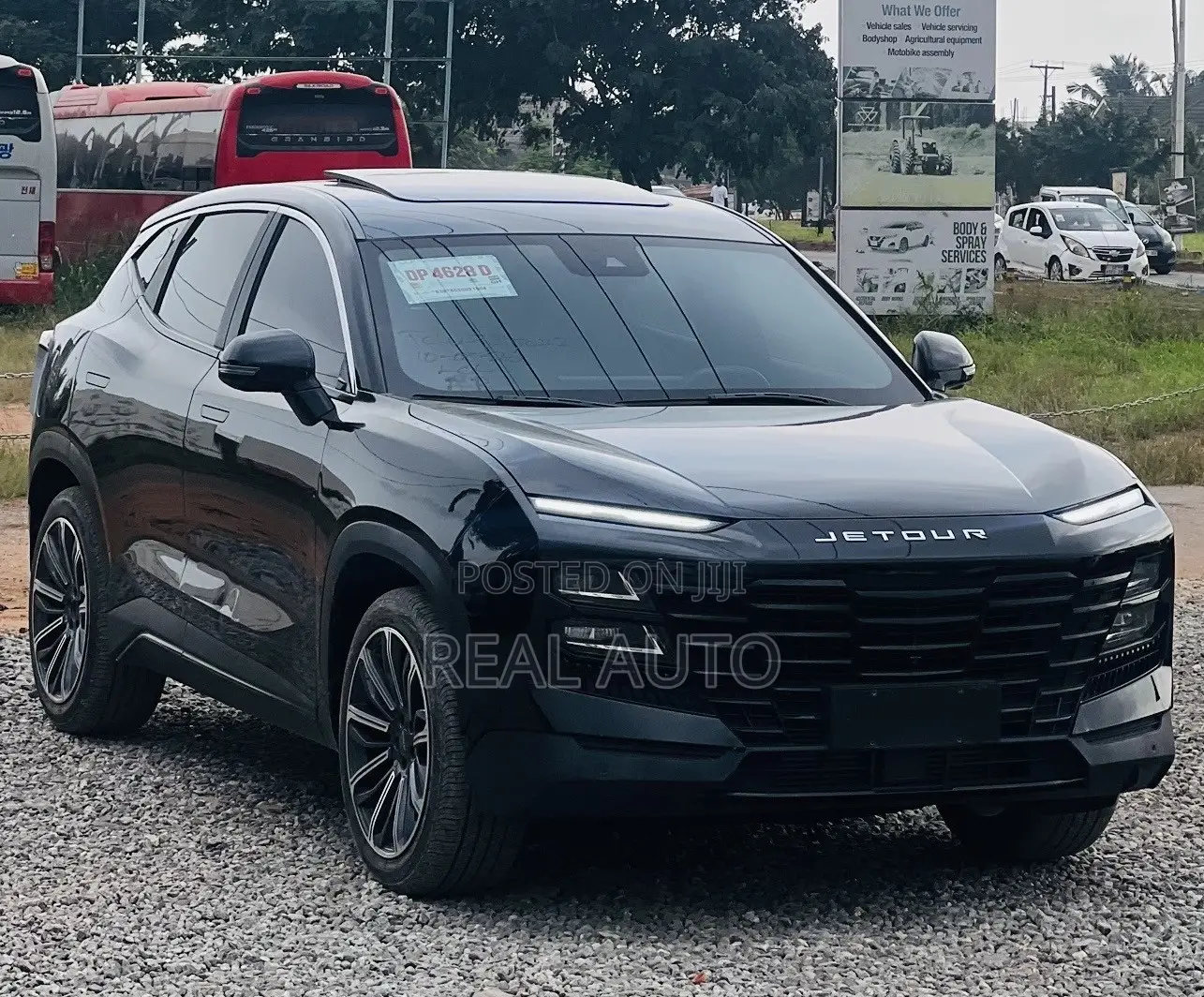 Jetour Dashing 1.5 Petrol FWD 2023 Black