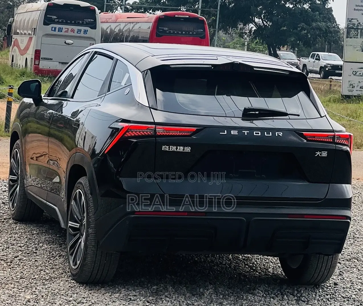 Jetour Dashing 1.5 Petrol FWD 2023 Black