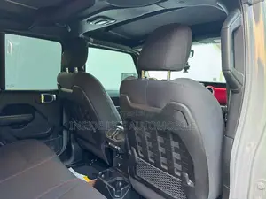 Jeep Wrangler Sport S 2022 Gray