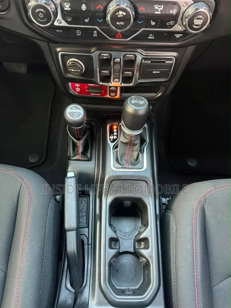 Jeep Wrangler Sport S 2022 Gray