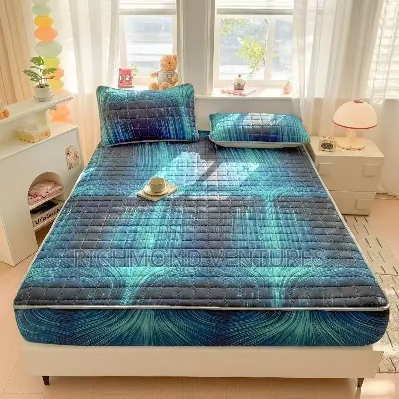 Quality Water Proof Mattress Covers in Diff Colors