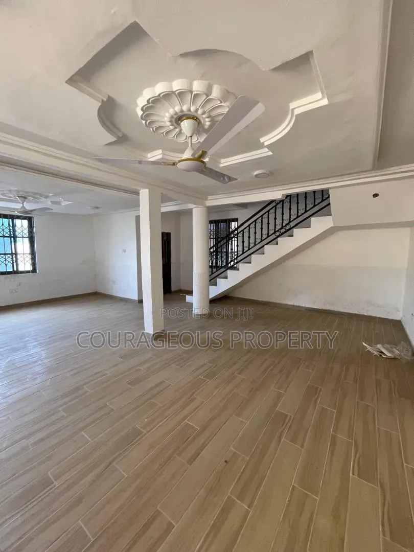 4bdrm House in Acp Estate Hill, Kwabenya for rent