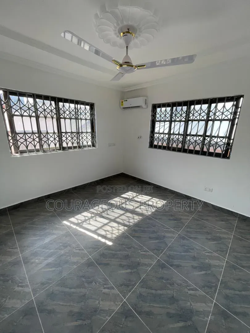 4bdrm House in Acp Estate Hill, Kwabenya for rent