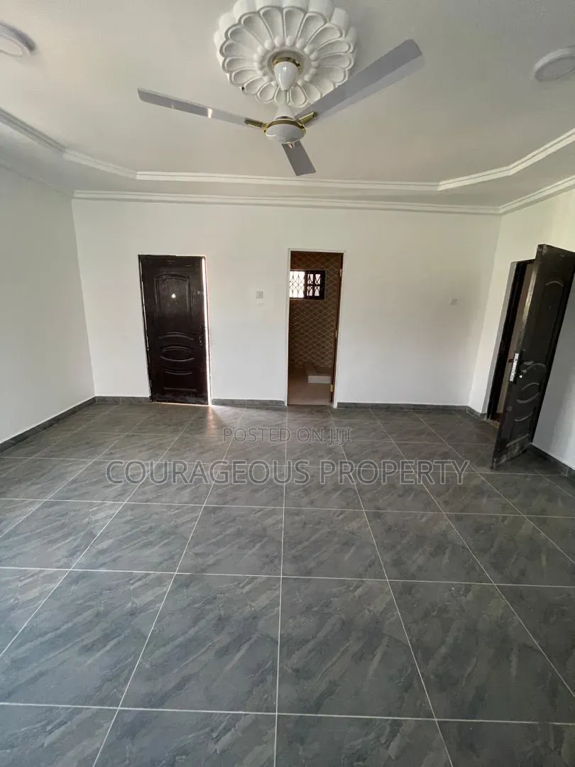 4bdrm House in Acp Estate Hill, Kwabenya for rent