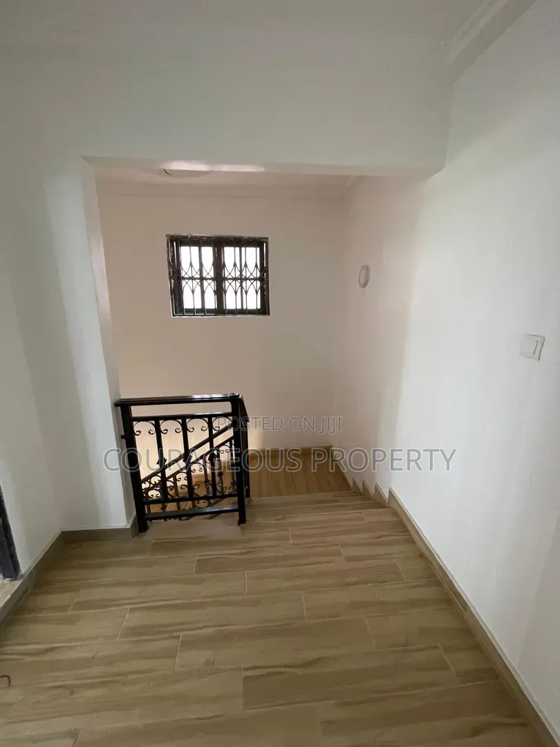 4bdrm House in Acp Estate Hill, Kwabenya for rent