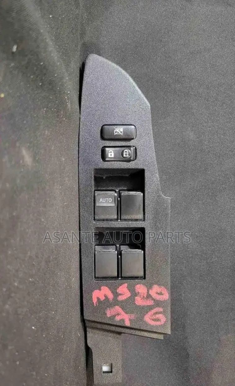 Toyota Corolla 2014-2019 Power Window Switch